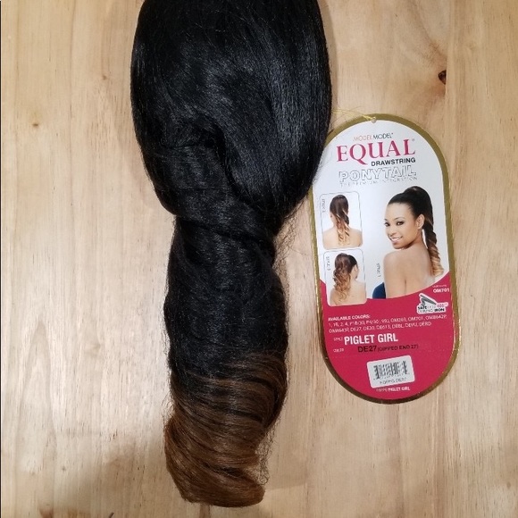 #89 MODEL MODEL PIGLET DRAWSTRING PONYTAIL - Picture 7 of 7